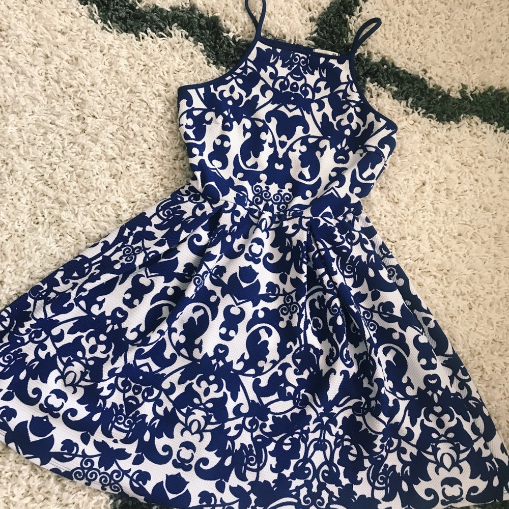 Soprano dress
